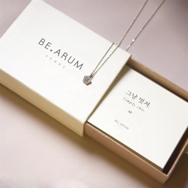 Custom White Cardboard Jewelry Paper Boxes Supplier From China