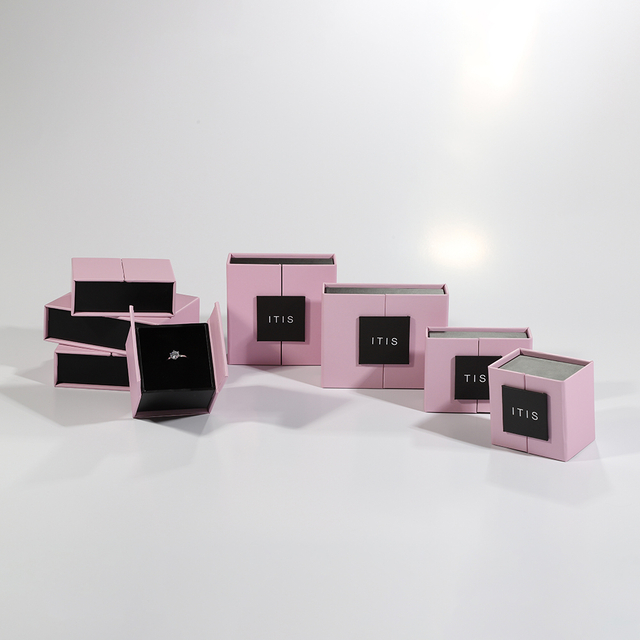 Customized Luxury Jewelry Paper Box Packaging Manufacturer