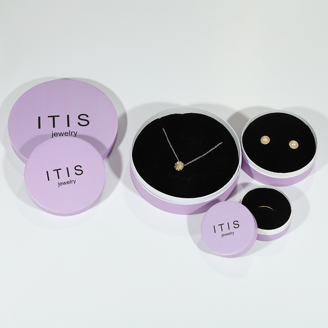 Custom Made Personalized Paper Jewelry Packaging Box