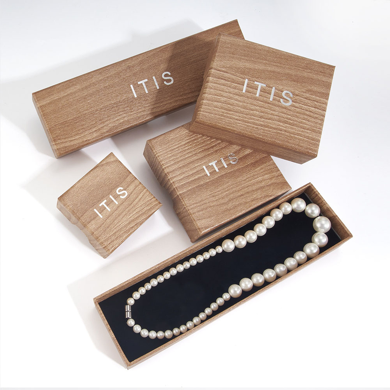 Custom Necklace Box Supplier