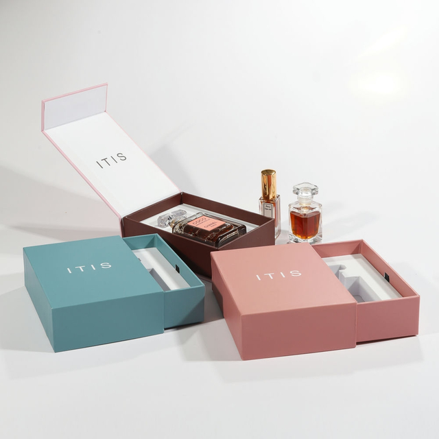 Customized Personalized Makeup Packaging Box